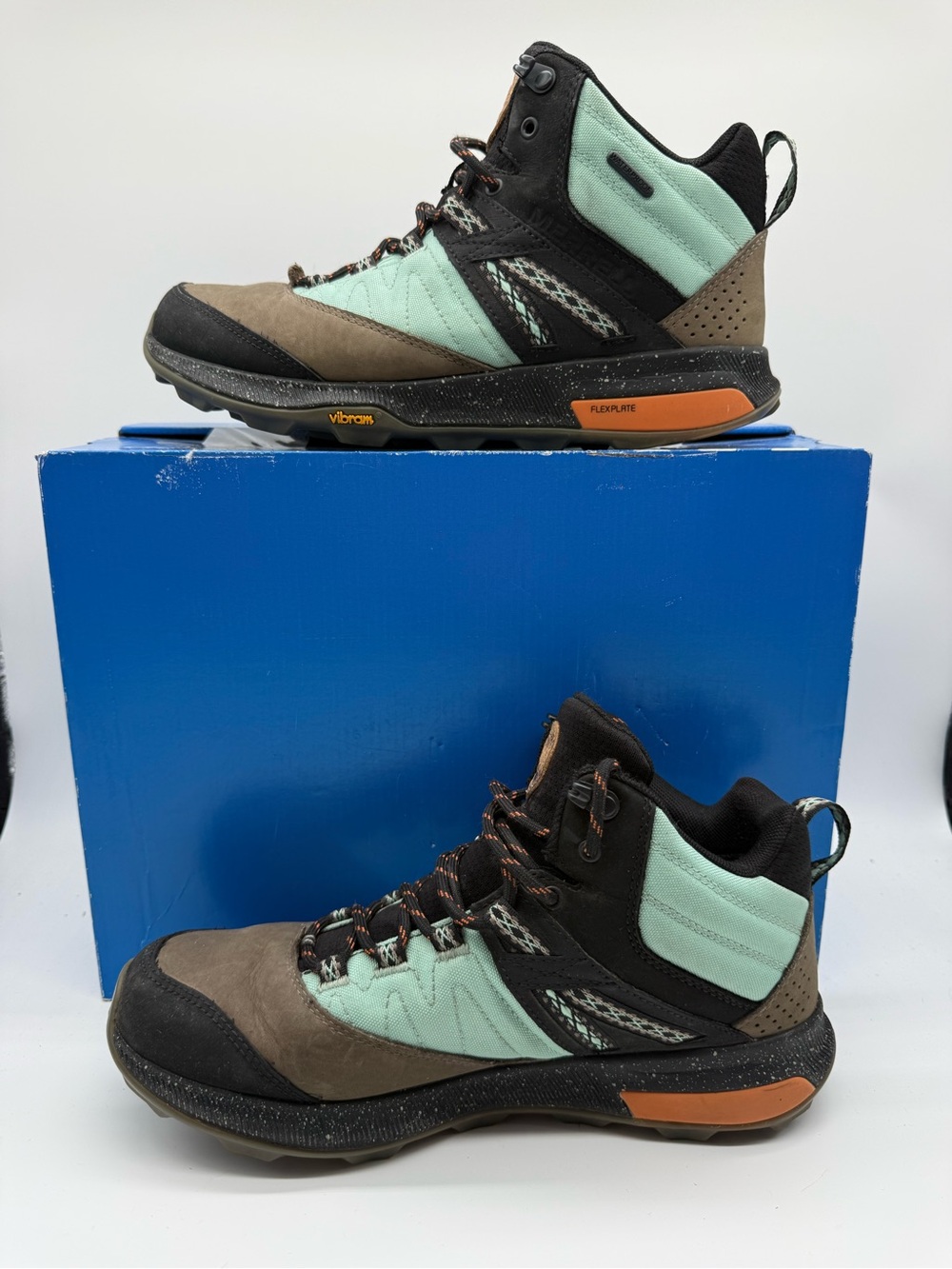 Merrell Zion Mid Waterproof Women’s Hiking Boots Size US 9 |J500105W